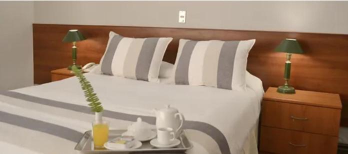 Hotel Imperio Сантьяго Экстерьер фото