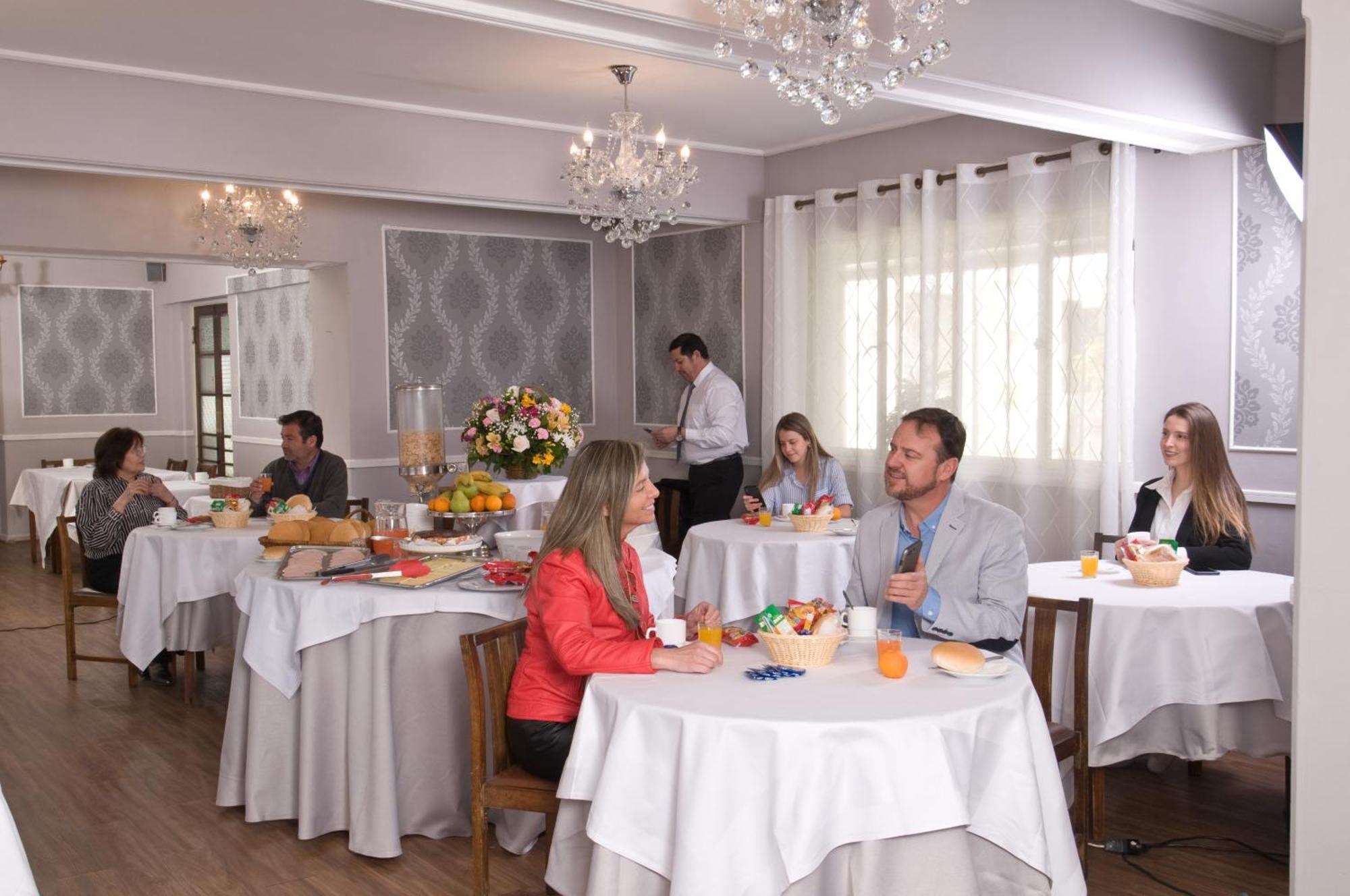 Hotel Imperio Сантьяго Экстерьер фото